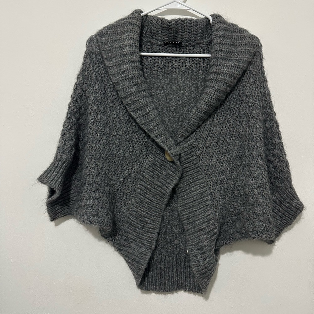 NWOT Wool Blend Sisley Gray Knit Women’s Cardigan Sweater Size ONE SIZE
